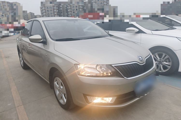 Used Skoda Rapid 2013 1.6L Automatic Smart Selection Model