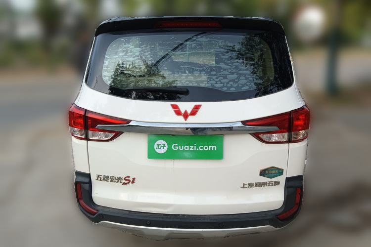 Used Wuling Hongguang 2016 1.5L S1 Deluxe Model China V-standard
