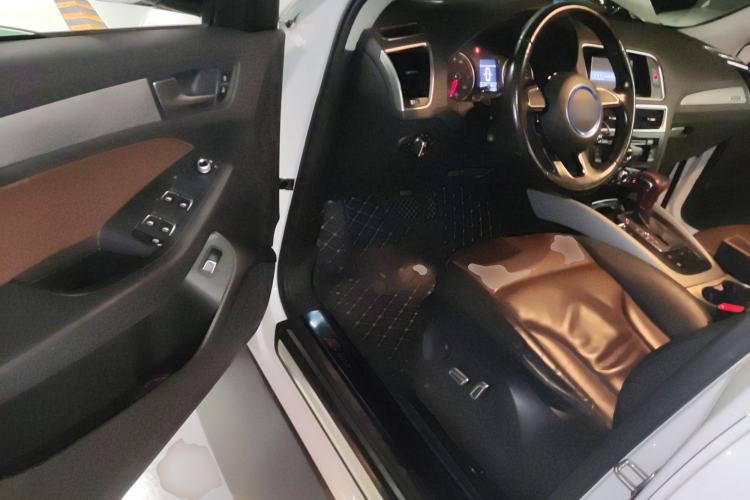 Used Audi Q5 2017 40 TFSI Ambition Edition