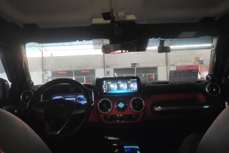 Used BAIC Off-Road BJ40 2023 2.0D Automatic Four-Wheel Drive Blade Hero Edition Adventurer Type
