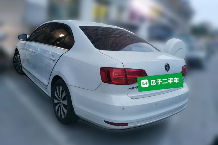 Used Volkswagen Sagitar 2015 230TSI Automatic Luxury Model Rear Left 45 Deg