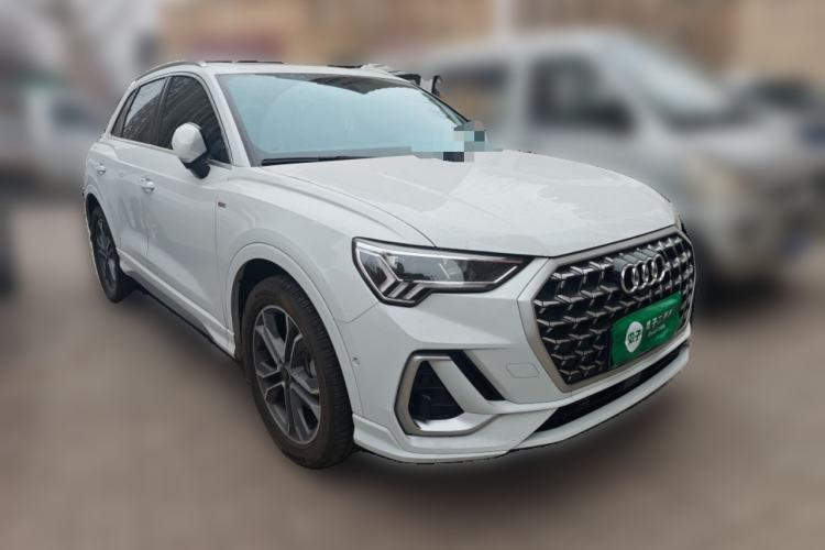 Used Audi Q3 2024 40 TFSI Fashion Dynamic Model