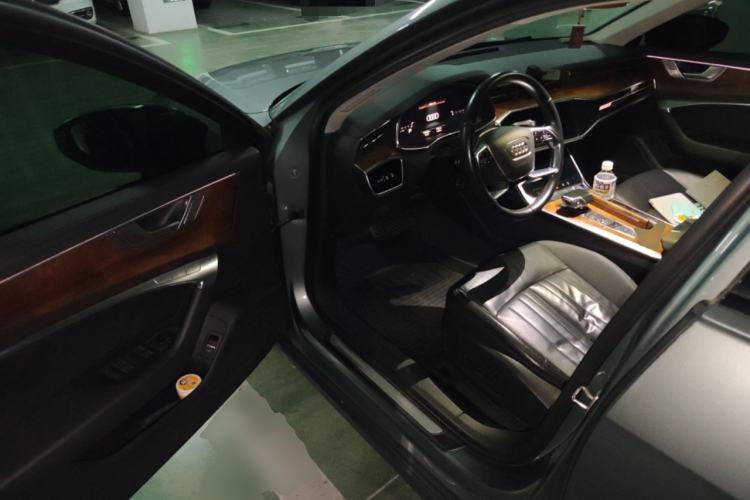 Used Audi A6 2021 allroad quattro Explorer 55 TFSI Prestige Off-Road Model Driver Seat