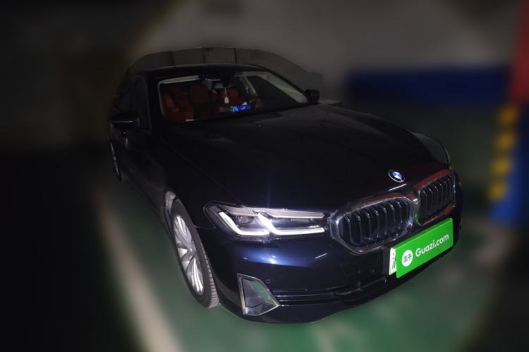 Used BMW 5 Series New Energy 2021 535Le Luxury Package Front Right 45 Deg