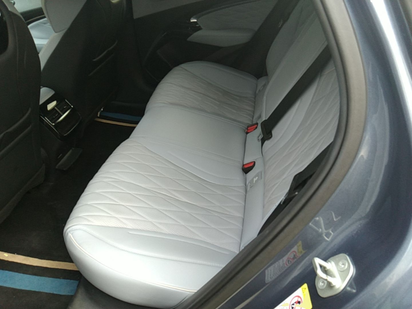 BYD Seal 2022 700 km Long-Range Rear-Wheel-Drive Version — снимка 20