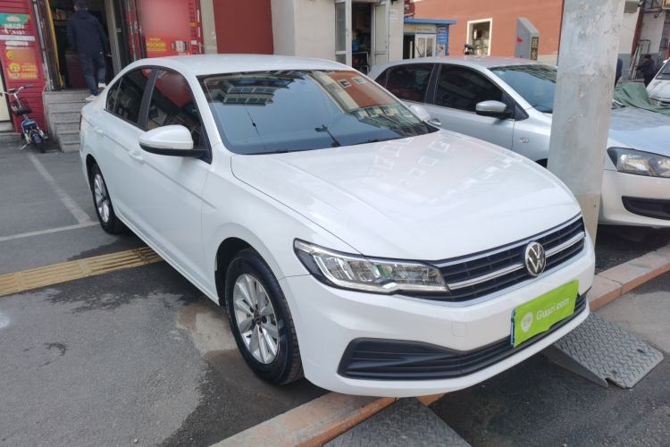 Used Volkswagen Bora 2021 1.5L Automatic Fashionable Smart Connectivity Version Front Right 45 Deg