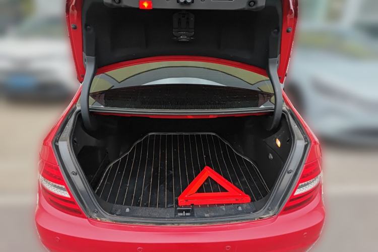 Used Mercedes-Benz C-Class 2013 C 180 CGI Classic Trunk