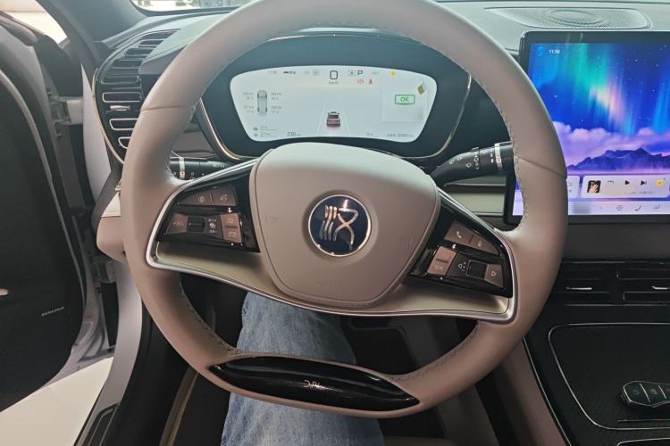 Used BYD Han 2025 DM-i 125KM Prestige Model Steering Wheel