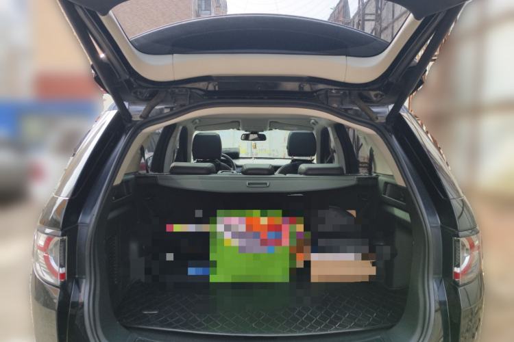 Used Land Rover Discovery Sport 2017 2.0T SE
