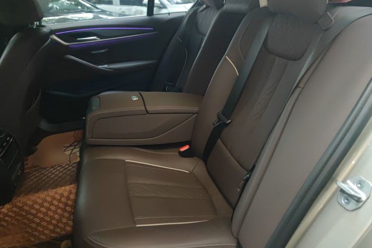 Used BMW 5 Series 2021 530Li Leading Model M Sport Package