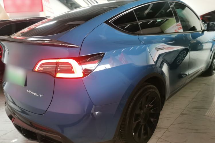 Used Tesla Model Y 2024 Long-Range All-Wheel-Drive Version Rear Right 45 Deg