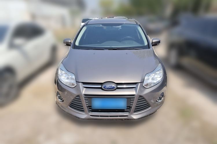 Used Ford Focus 2012 Sedan 1.6L Automatic Fashion Edition
