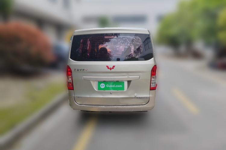 Used Wuling Rongguang V 2016 1.5L Standard Version Rear