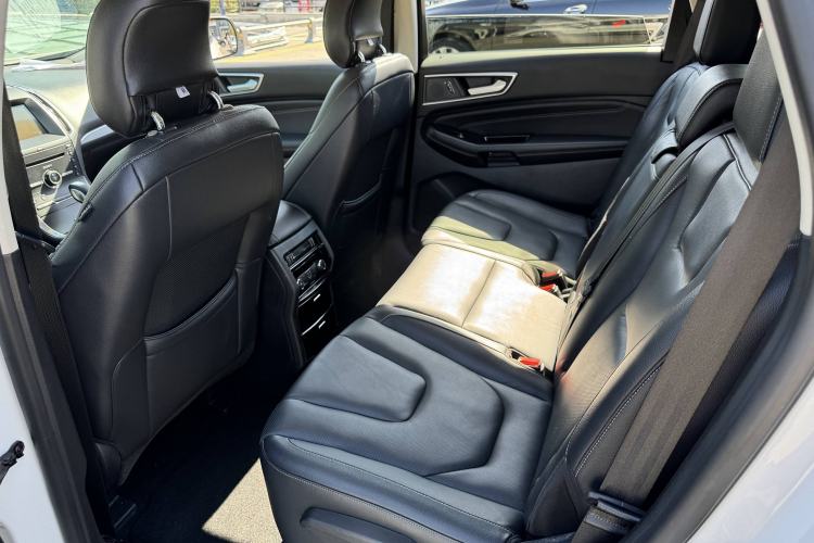 Used Ford Edge 2018 EcoBoost 245 Four-Wheel Drive Titanium 7-Seater