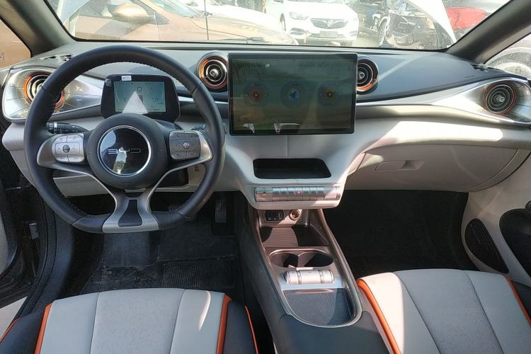 Used BYD Dolphin 2021 405 km Free Version
