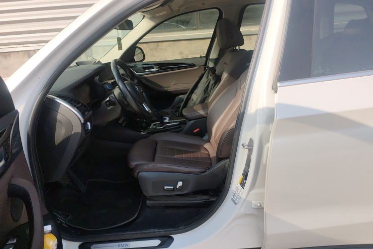 Used BMW iX3 2021 Leading Model