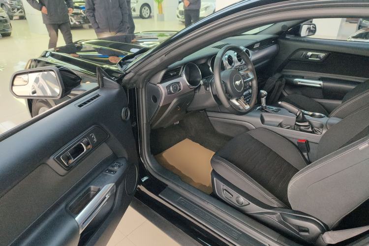 Used Ford Mustang 2015 2.3T Performance Edition
