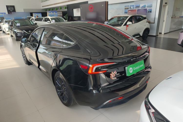 Used Tesla Model 3 2023 Long-Range All-Wheel-Drive Version