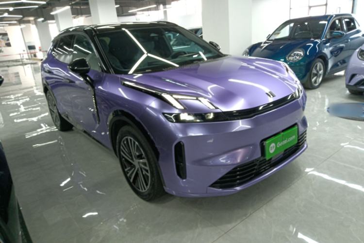 Used Lynk & Co 08 EM-P 2023 120km Long-Range Halo
