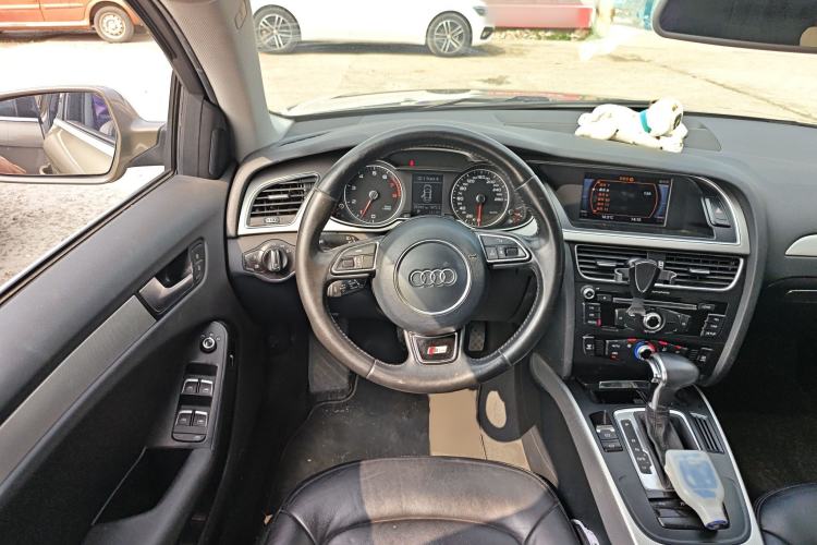 Used Audi A4L 2013 35 TFSI Automatic Standard Model
