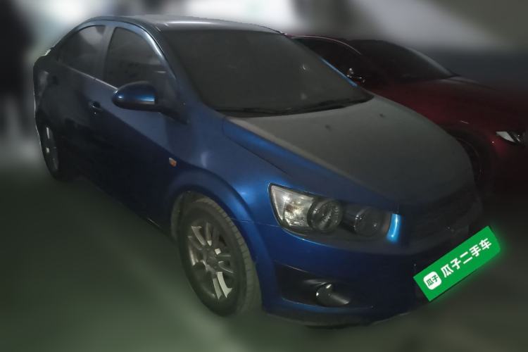 Used Chevrolet Aveo Sonic 2011 Sedan 1.6L Manual Transmission SX
