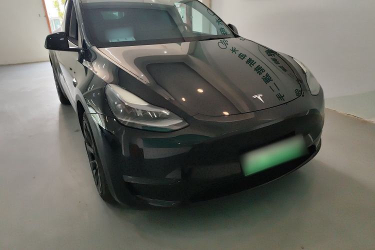 Used Tesla Model Y 2023 Long-Range All-Wheel-Drive Version