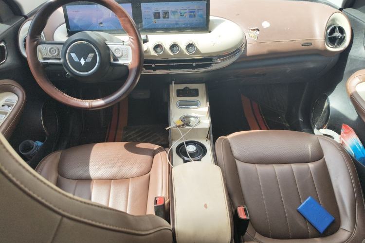 Used Wuling Bingo 2023 333 km Lingxi Connected+ Version
