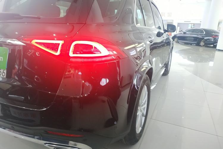 Used Mercedes-Benz GLE 2020 Restyled GLE 350 4MATIC Fashion Edition Right Rear Taillight
