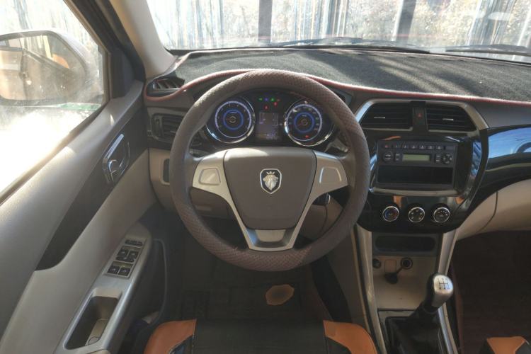 Used Foton Gatu ix5 2016 1.5L Zhiyue Model
