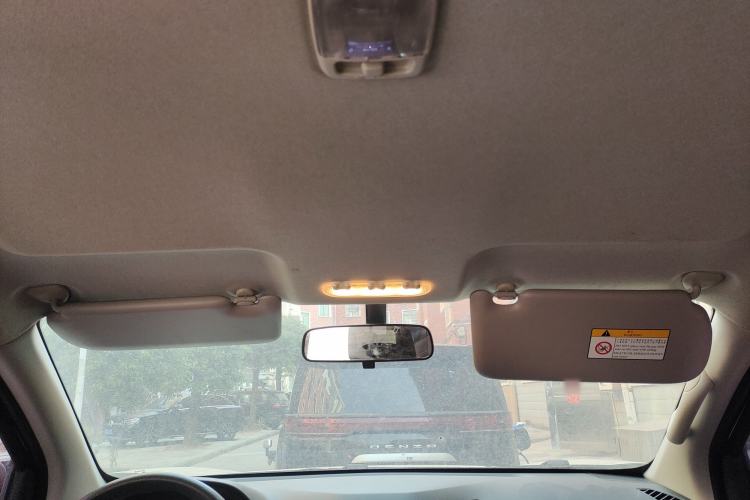 Used Nissan Navara 2017 2.5L Manual Two-Wheel Drive Standard Edition QR25