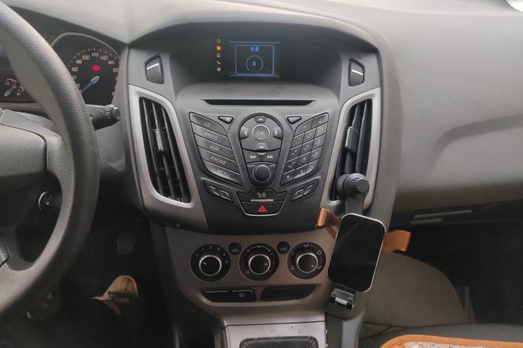 Used Ford Focus 2012 Hatchback 1.6L Manual Comfort Model