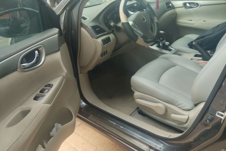 Used Nissan Sylphy 2012 1.8XE CVT Comfort Edition Driver Seat
