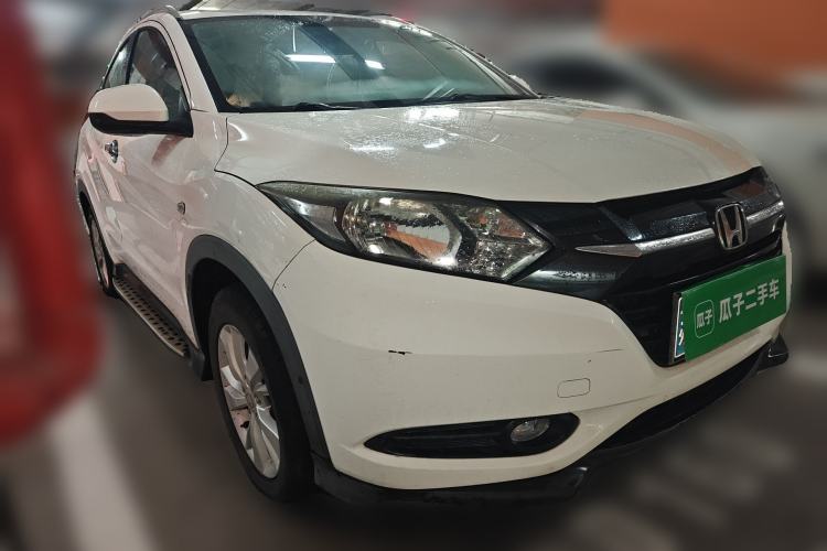 Used Honda Vezel 2015 1.5L CVT two-wheel drive Comfort trim Front Right 45 Deg