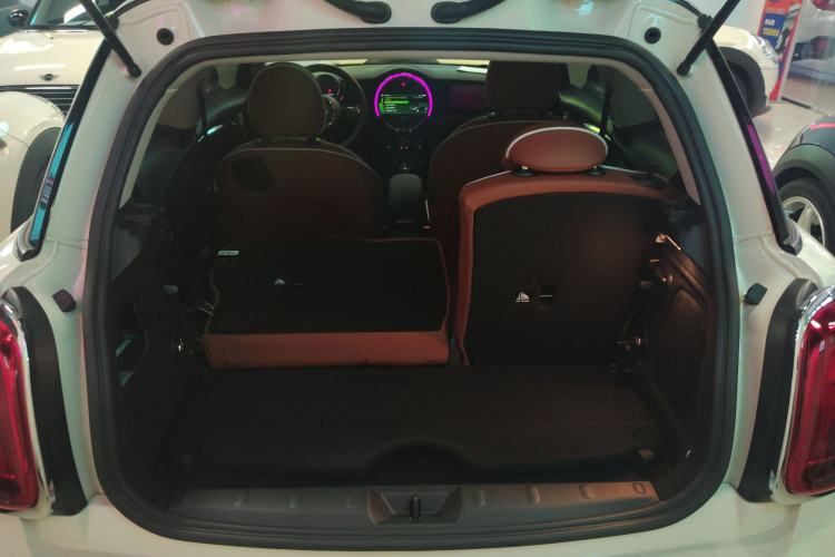 Used MINI MINI 2018 1.5T COOPER Artist