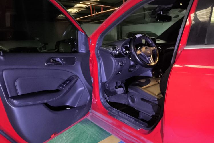 Used Mercedes-Benz B-Class 2012 B 180