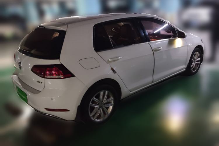 Used Volkswagen Golf 2018 1.6L Automatic Comfort Model
