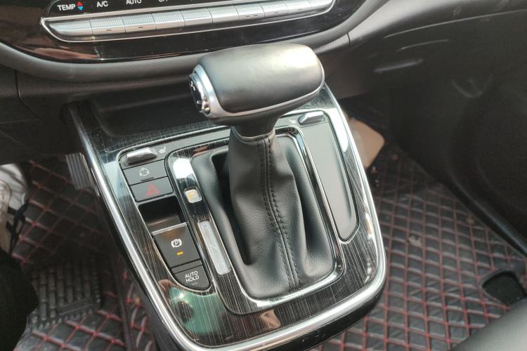 Used GAC Trumpchi M6 2021 270T DCT Luxury Edition (7-seater)
