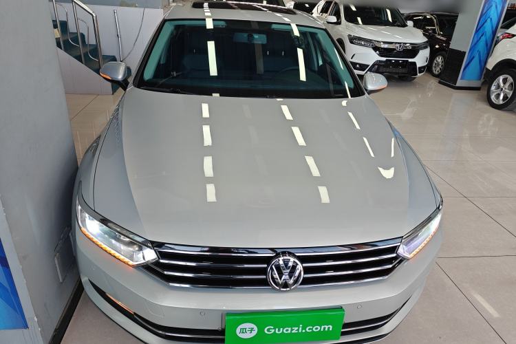 Used Volkswagen Magotan 2017 330TSI DSG Leading Model