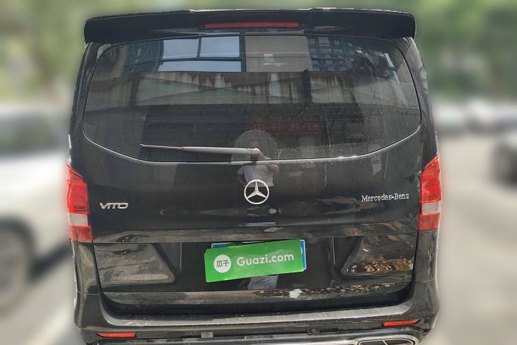 Used Mercedes-Benz Vito 2023 2.0T Elite Version 7 Seats Rear