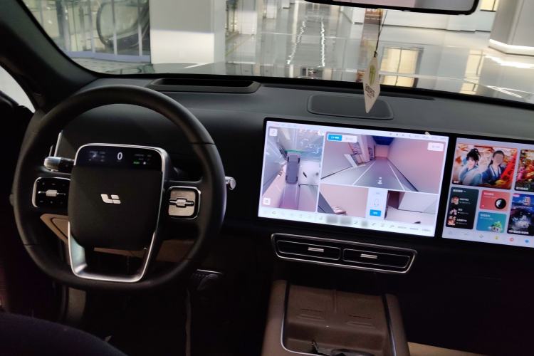 Used Li Auto L7 2025 Max Smart Refresh Edition Center Console