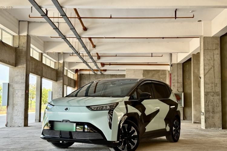 Used AION Y 2022 70 Tech Edition Lithium Iron Phosphate