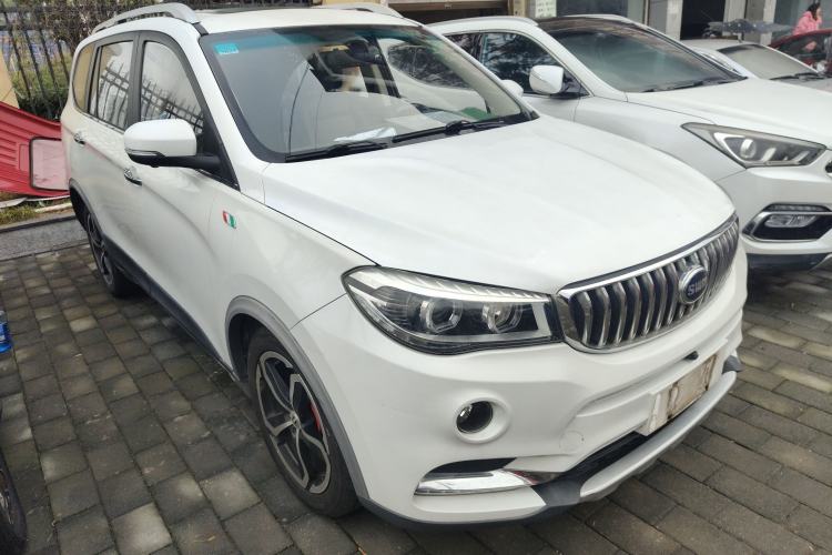 Used SWM X7 2016 1.5T Manual Luxury Edition 7 Seats
