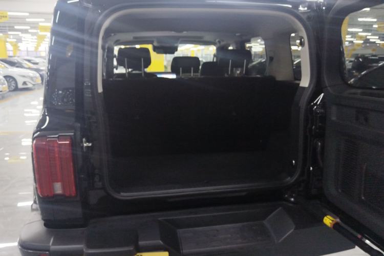 Used Tank 300 2021 City Edition 2.0T—Truly Stylish
