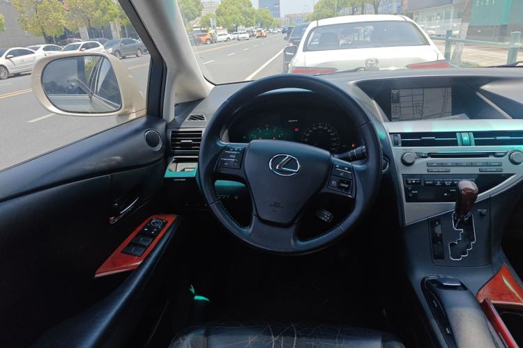 Used Lexus RX Classic 2011 270 Luxury Edition
