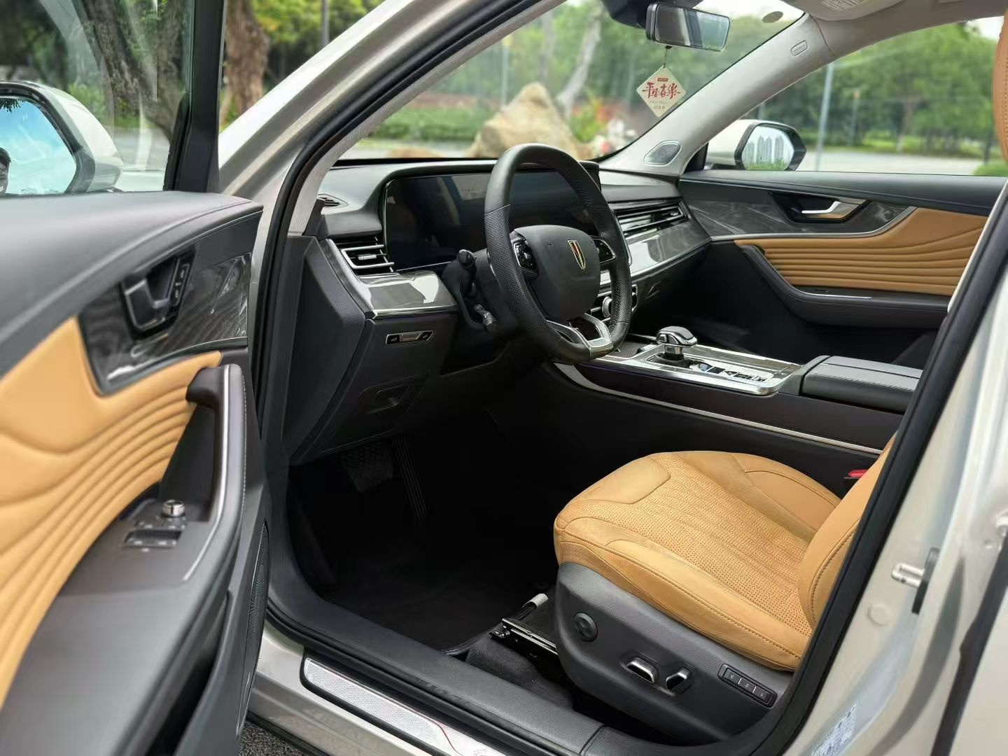 Hongqi HS5 2023 2.0T Four-Wheel Drive Flagship Pro Edition - Chinese Trim Ling — снимка 18