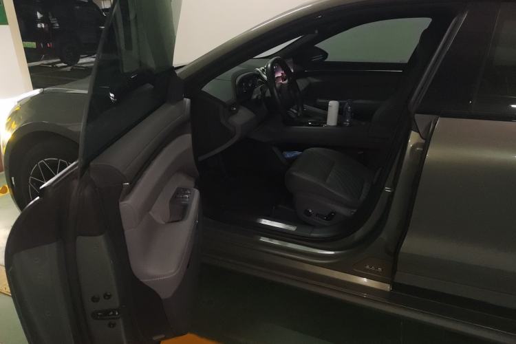 Used Zeekr 001 2024 WE Edition 95 kWh All-Wheel Drive