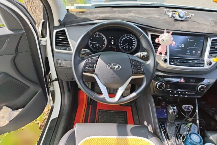 Used Hyundai Tucson 2015 1.6T Dual-Clutch Two-Wheel-Drive Smart Model