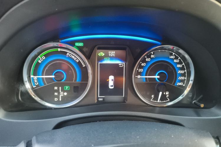 Used Toyota Corolla 2018 Dual-Engine 1.8L E-CVT Smart Edition
