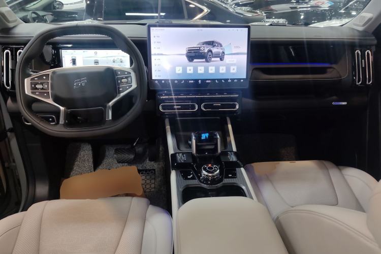 Used JETOUR Shanhai T1 2025 150 km Heading South Center Console