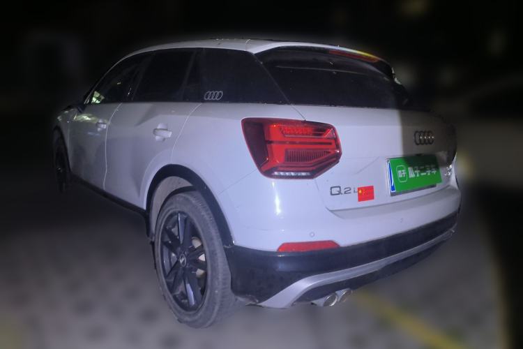 Used Audi Q2L 2021 35 TFSI Fashion Dynamic Model
